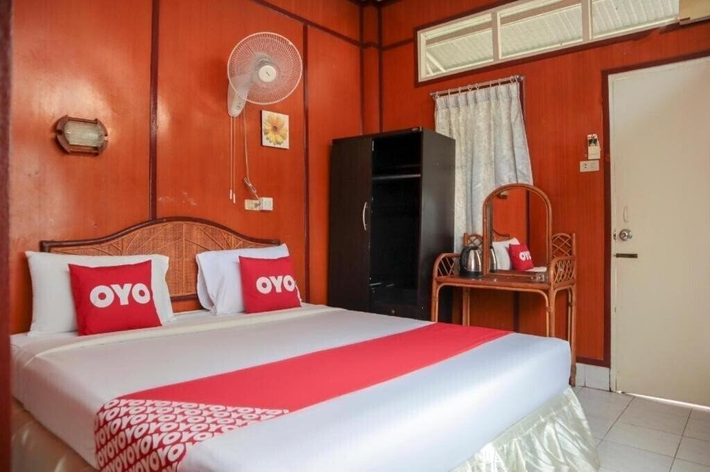 Фото Oyo 681 Paradise Hotel 2*