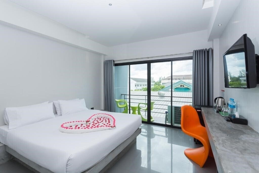 Zdjęcie Riverside Hotel 2*