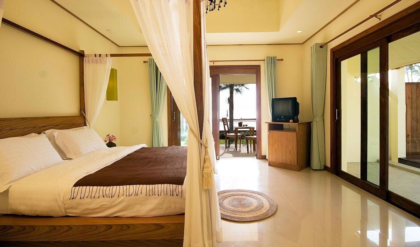 Zdjęcie Nantra De Deluxe Hotel 4*