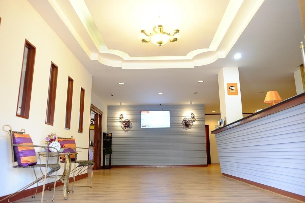 Zdjęcie Studio Khon Kaen 2*