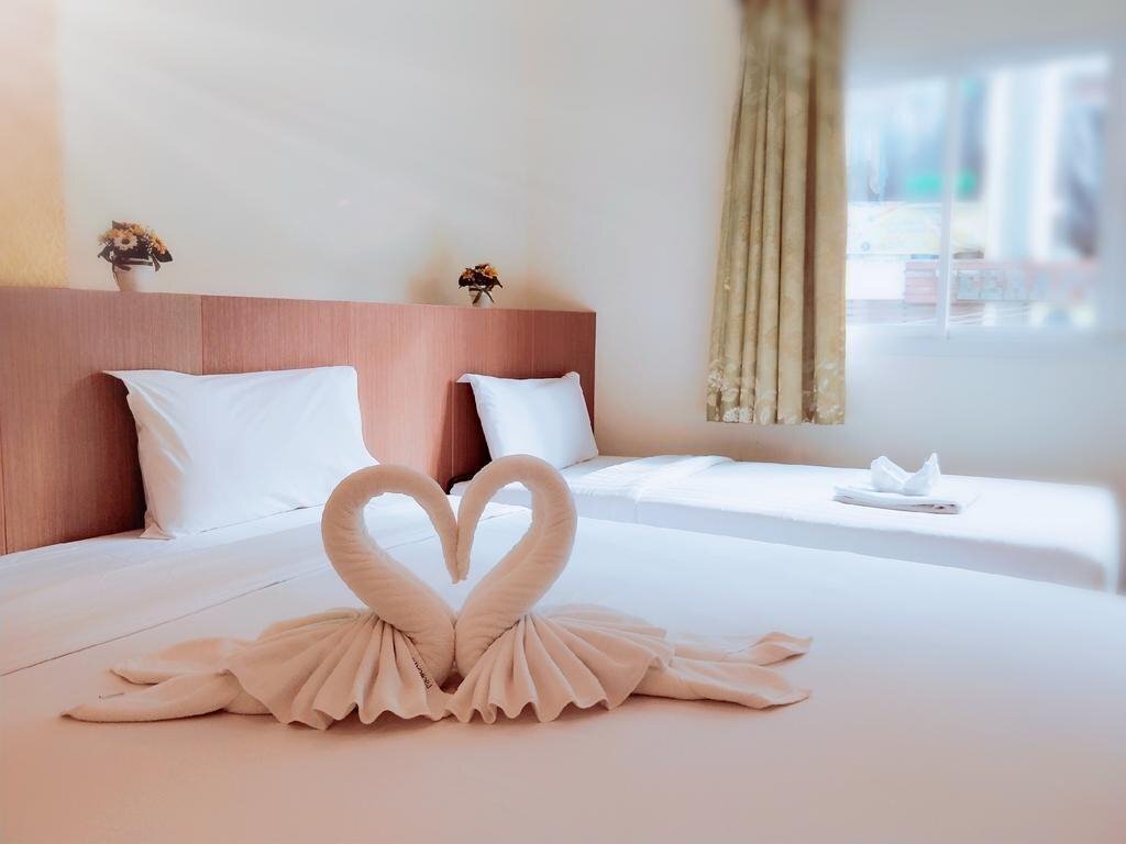 Zdjęcia Pimrada Hotel 2*