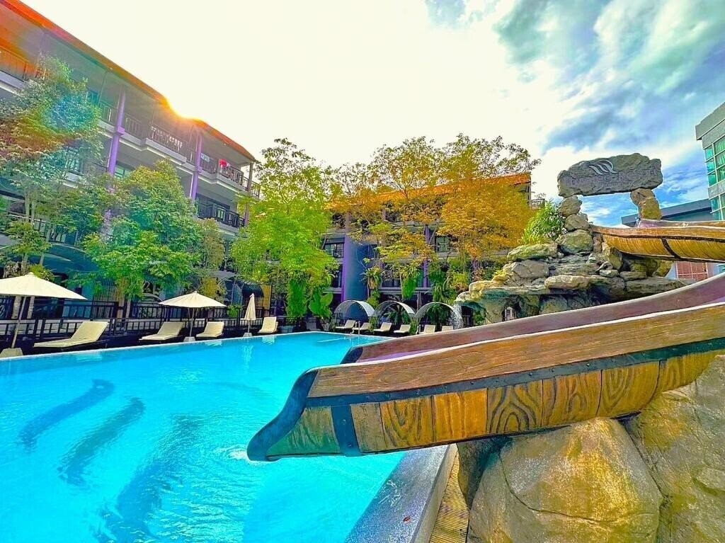 Hotel Phuvaree Resort 3*