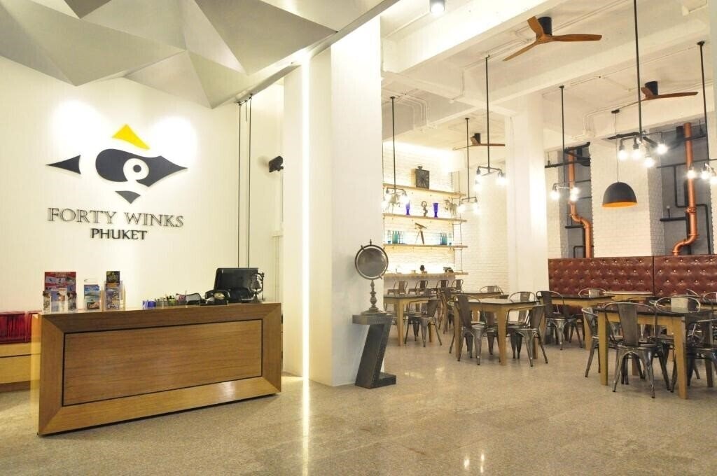 Hotel Forty Winks Phuket 4*