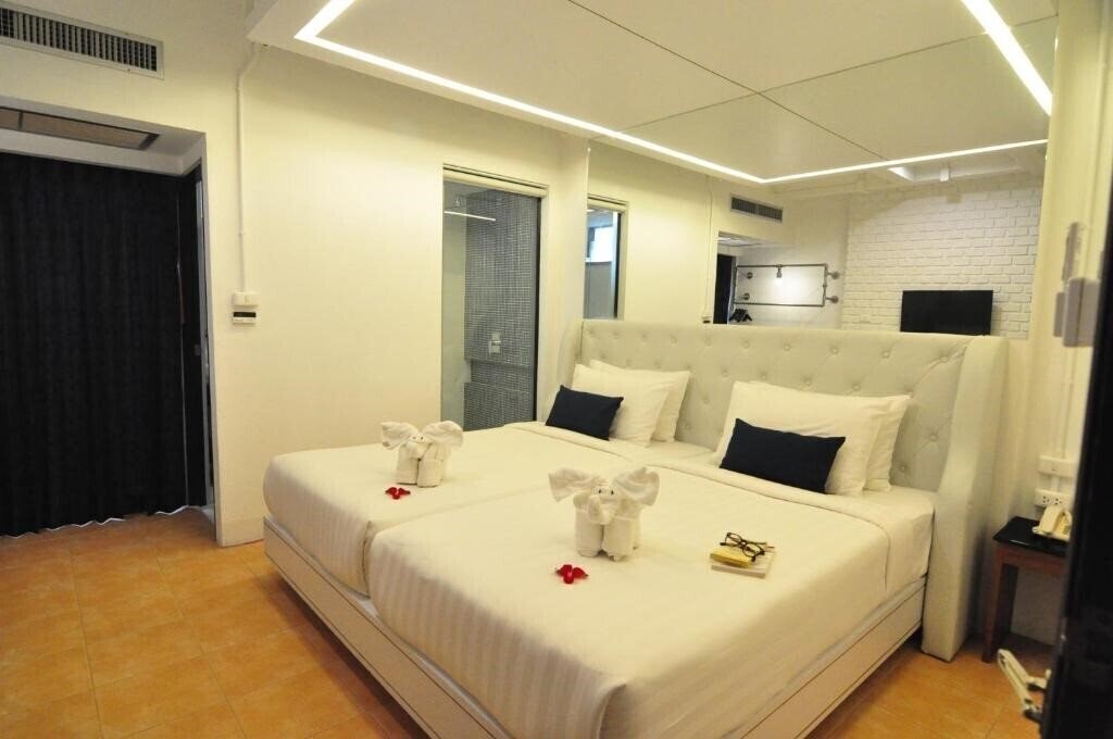 Zdjęcie Forty Winks Phuket 4*