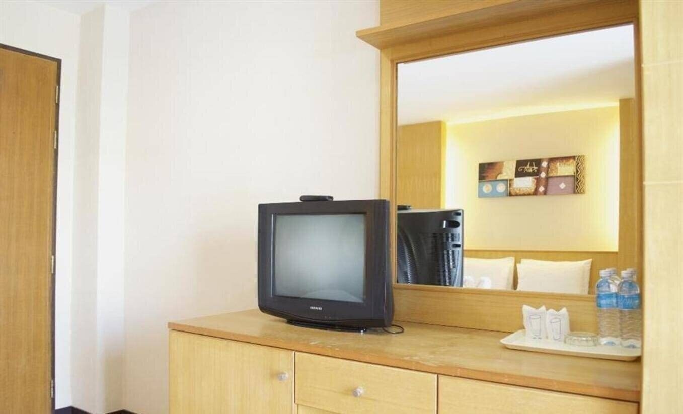 Zdjęcie The Son Patong Beach Phuket 3*