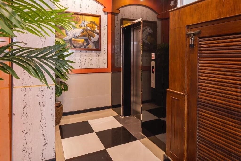 Фотография Sunshine Resort Phuket 3*