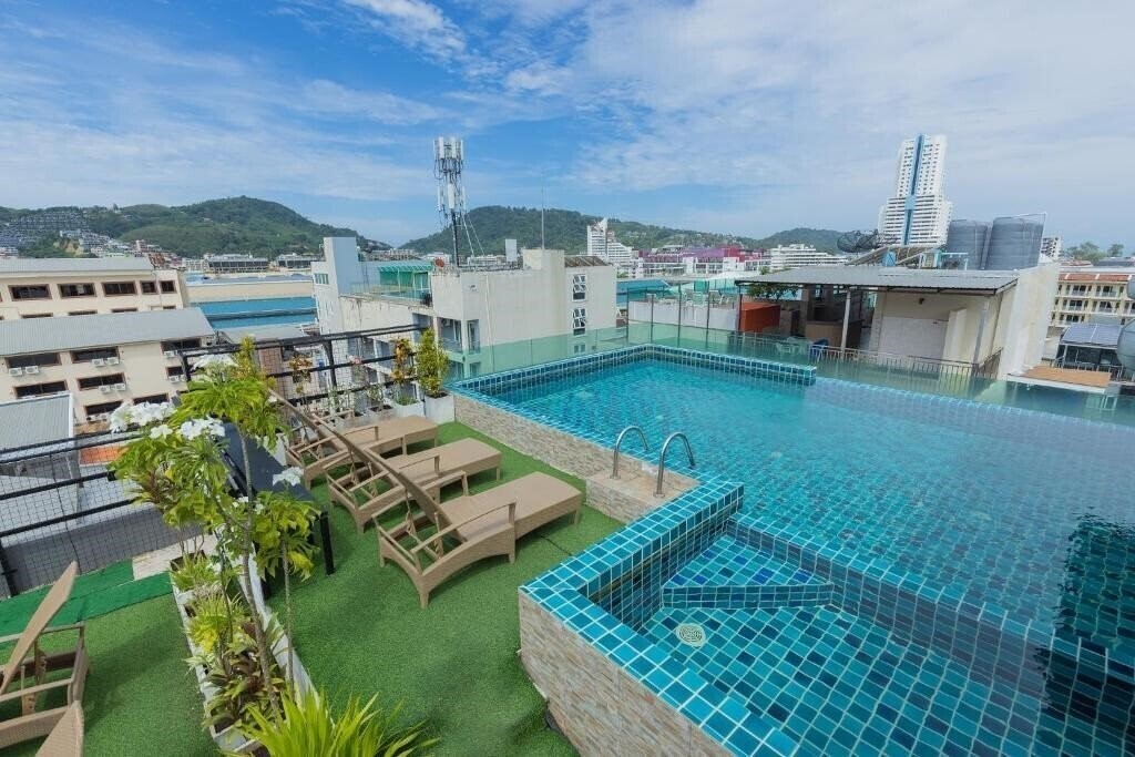 Hotel Patong Buri Resort 3*
