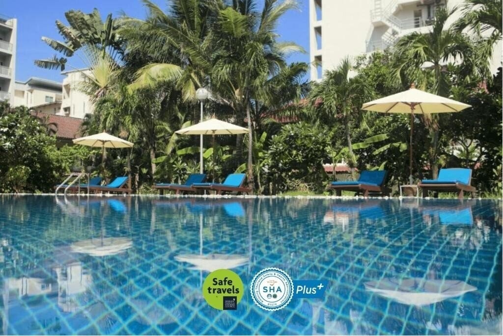 Готель Patong Palace Hotel 3*
