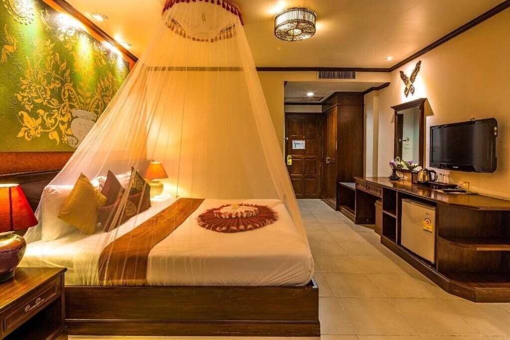 Фотография Tanawan Phuket Hotel 3*