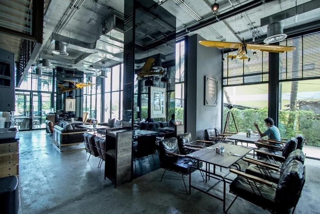 Obraz Marina Express Aviator Phuket Airport 3*