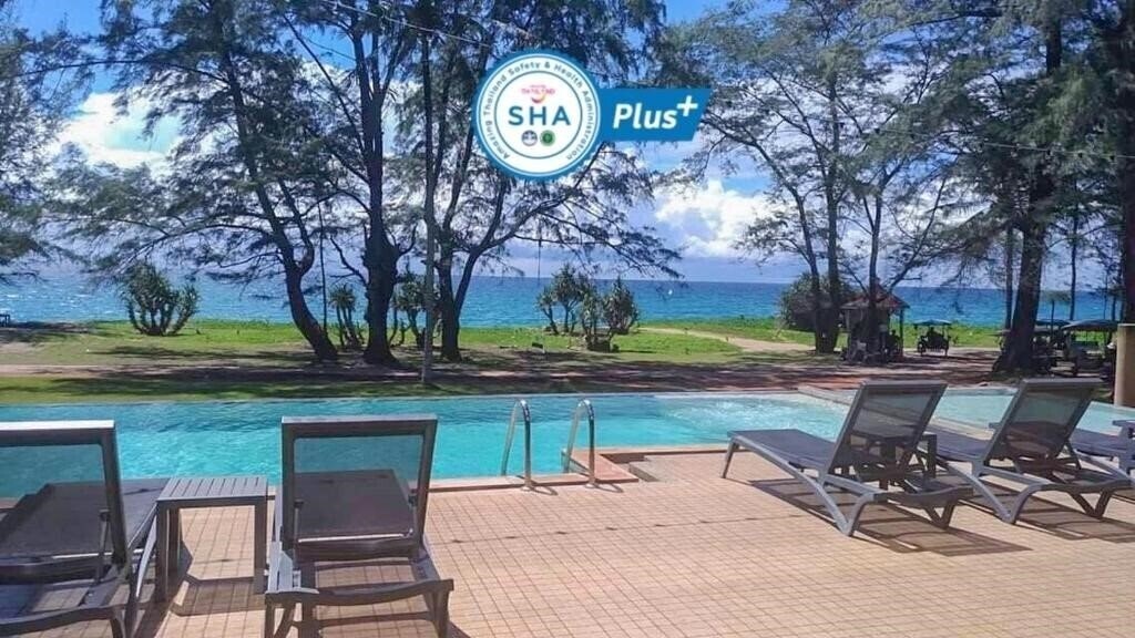 Готель Coriacea Boutique Resort Maikhao Beach 4*