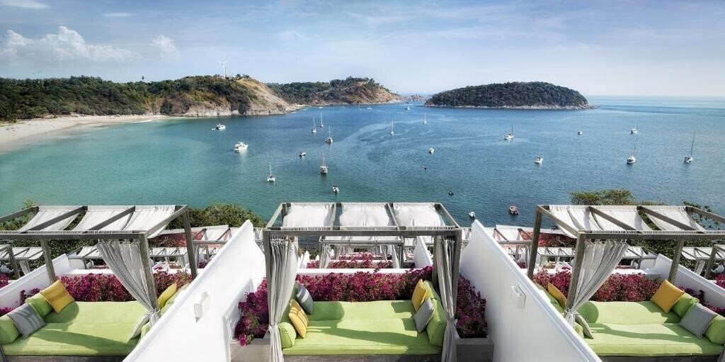 Hotel The Nai Harn (ex. Royal Phuket Yacht Club) 5*