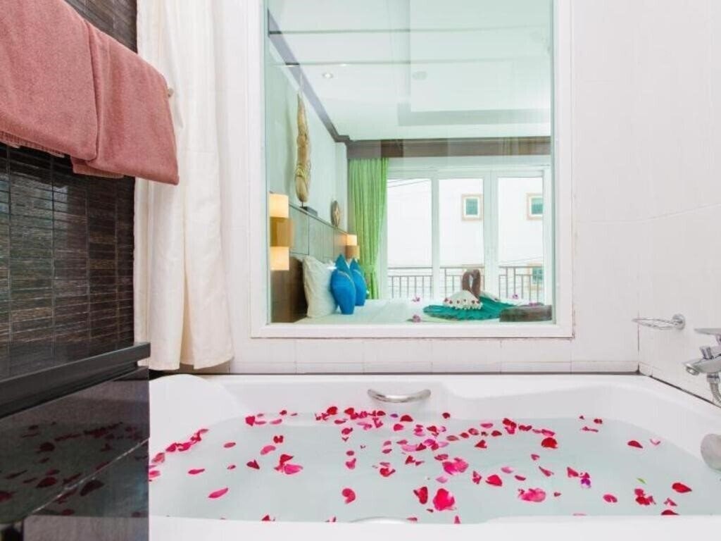 Zdjęcie Azure Phuket Hotel 3*