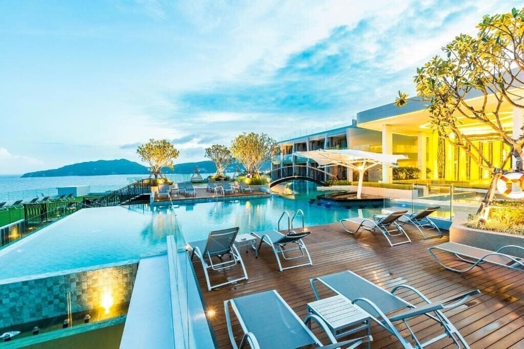 Hotel Crest Resort 5*