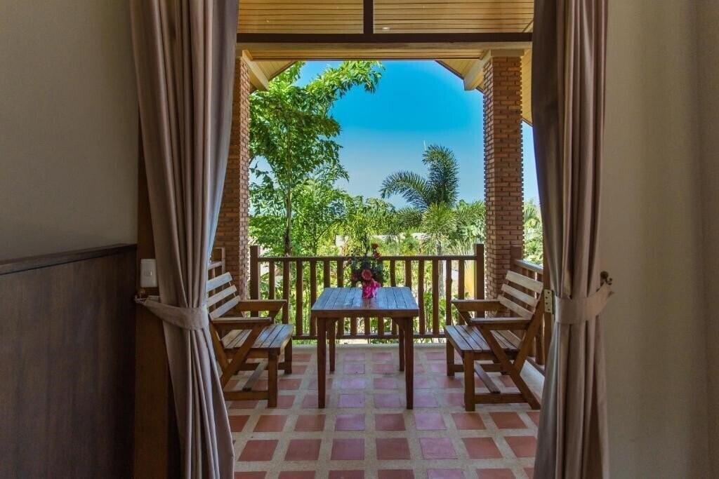 Zdjęcie Chalong Chalet Resort & Longstay 3*