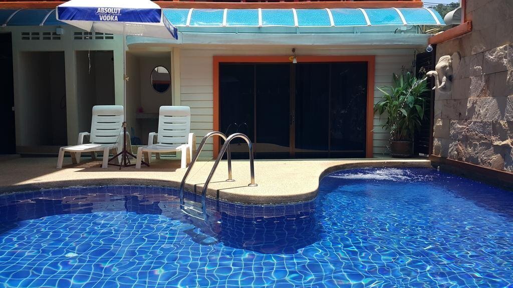 Отель Mt Hotel 3*