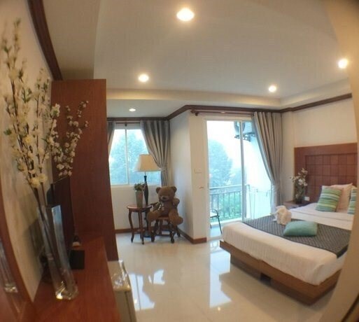 Hotel Thira Residence Patong 3*
