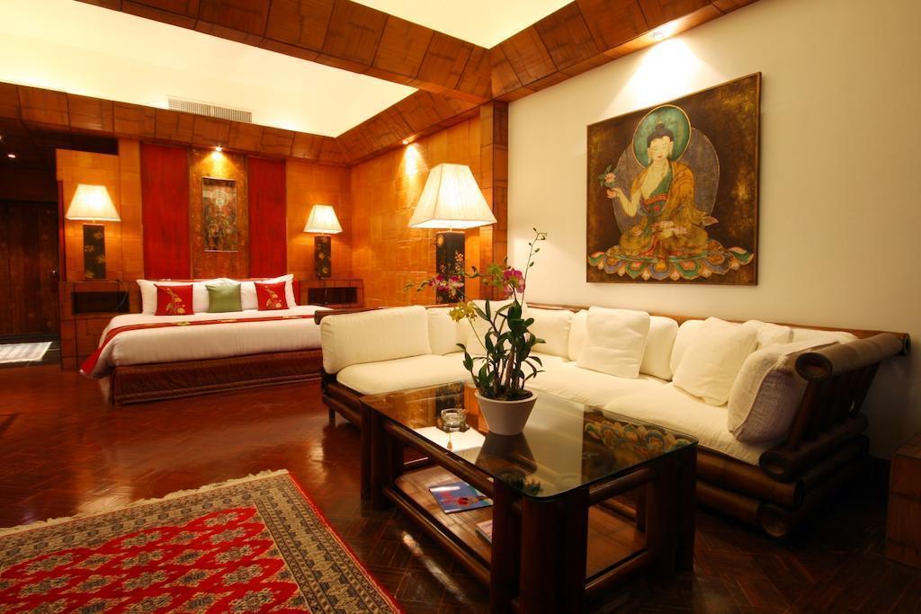 Фотографія Mom Tri's Villa Royale 4*