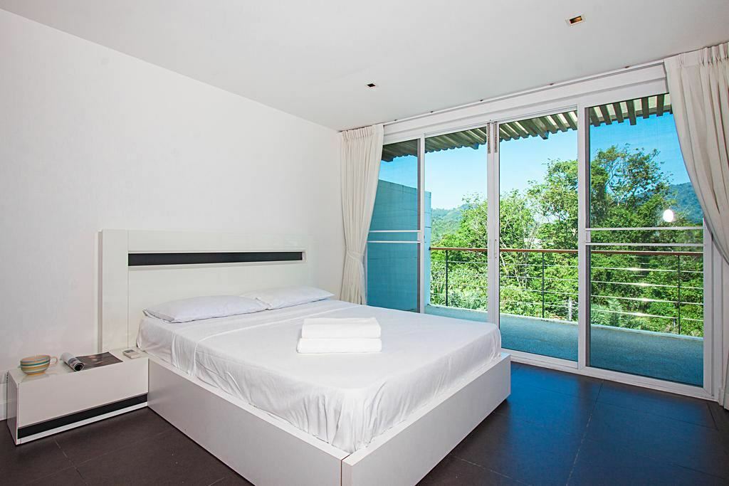 Фото Yu-Pha Villa Kathu вилла