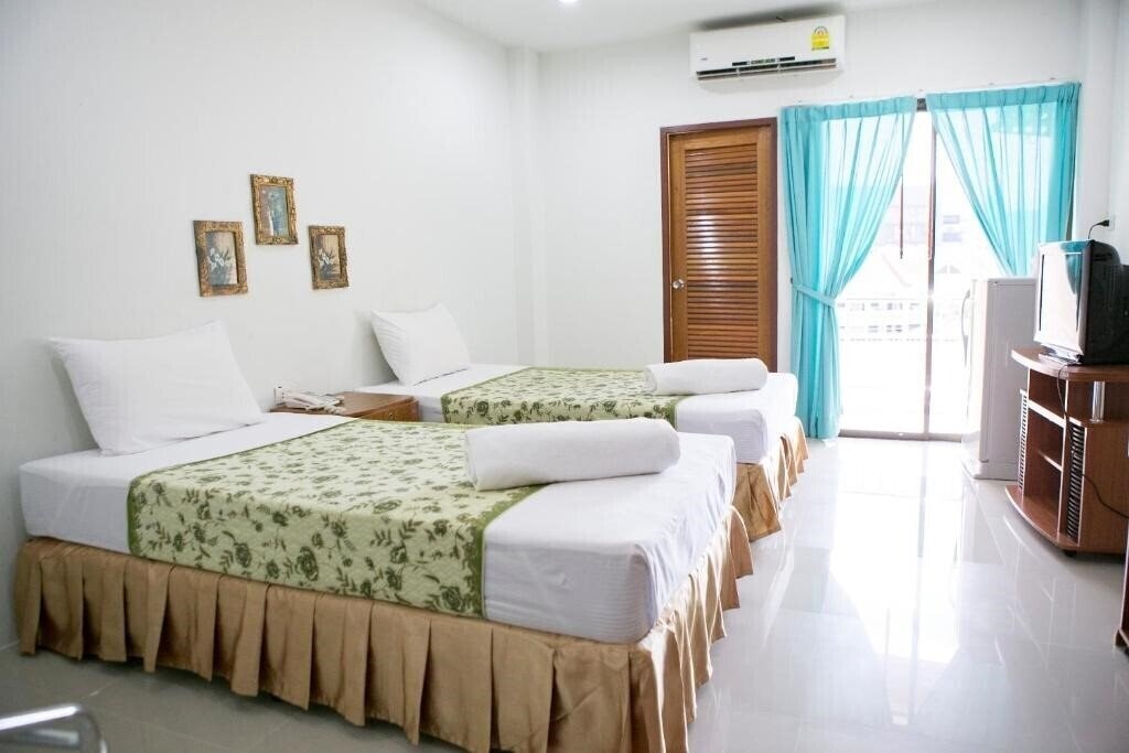 Hotel G & B Guesthouse 3*