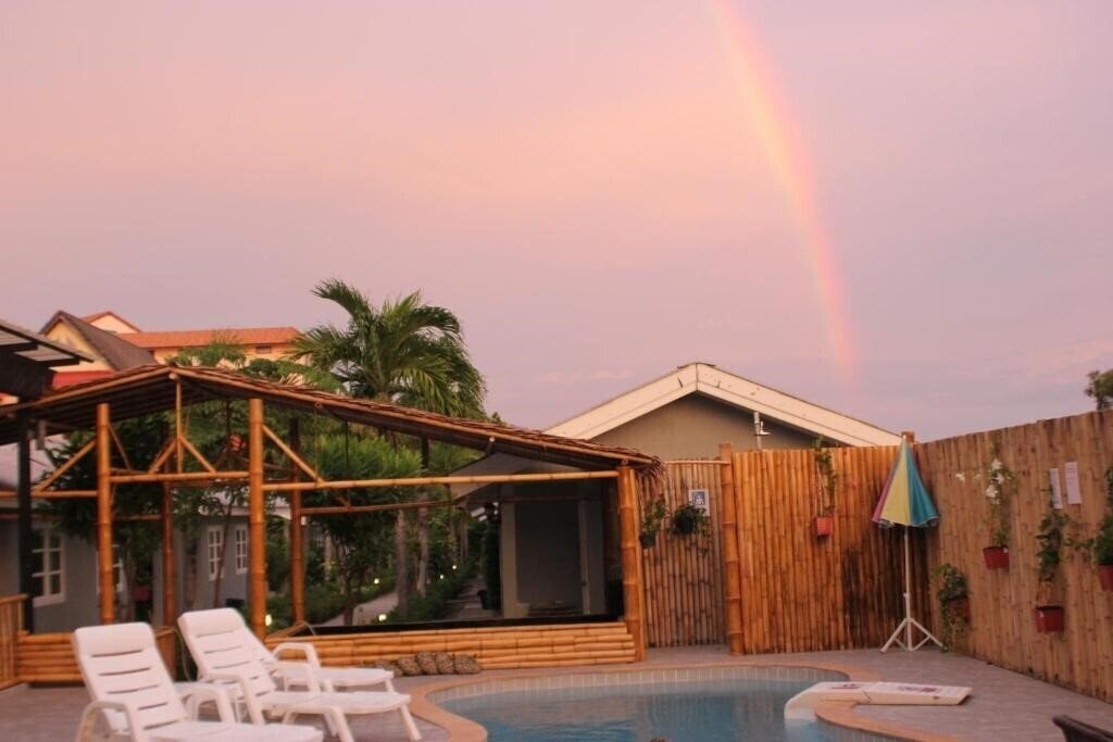 Фото 1715 House & Caff Resort 3*