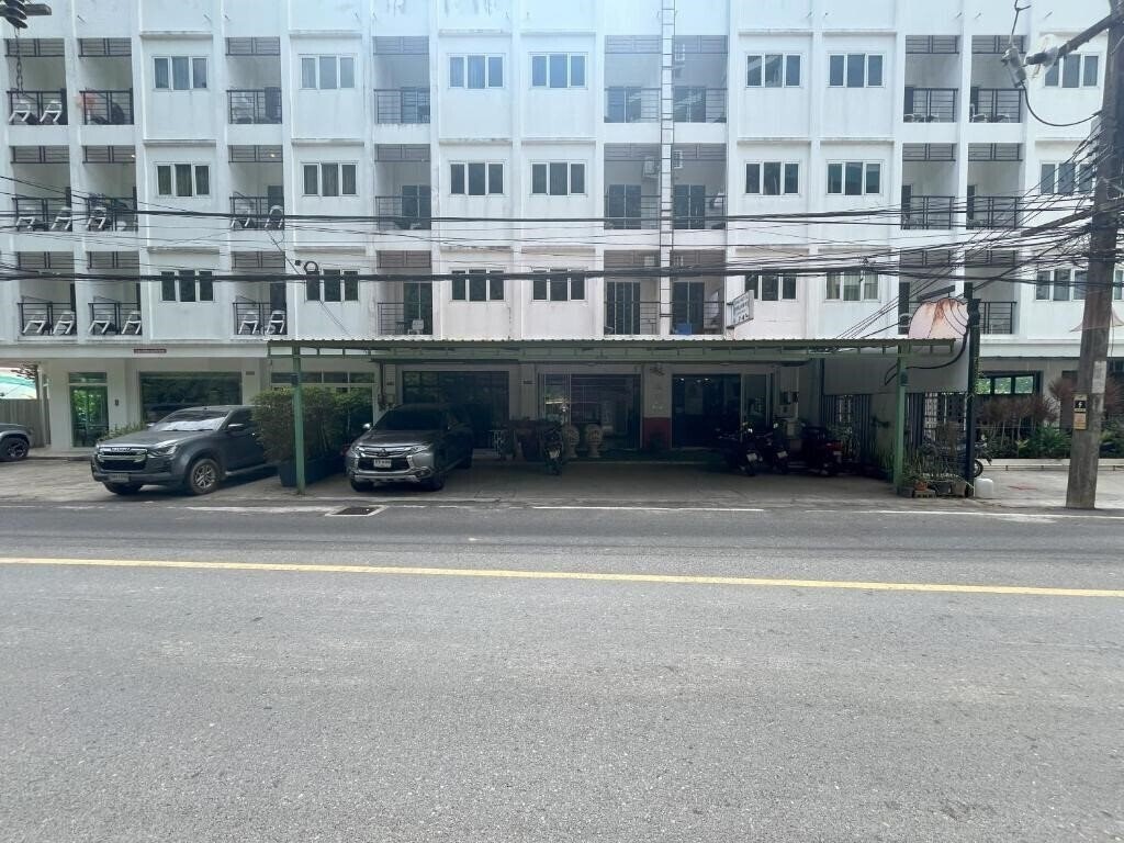 Фото Chollada Inn 2*