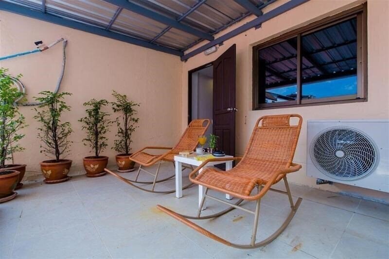 Zdjęcia Eing Lay Beach Guest House 2*