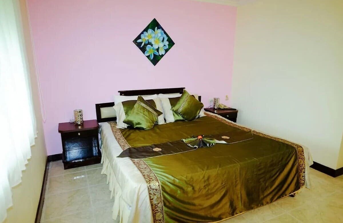 Картинка Adonis Guest House 2*