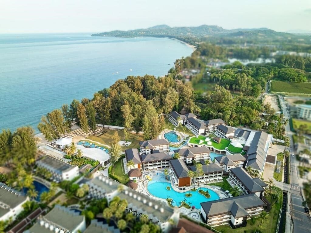 Hotel Amora Beach Resort 4*