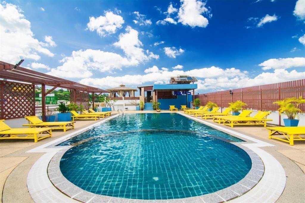 Hotel YK Patong Resort 3*