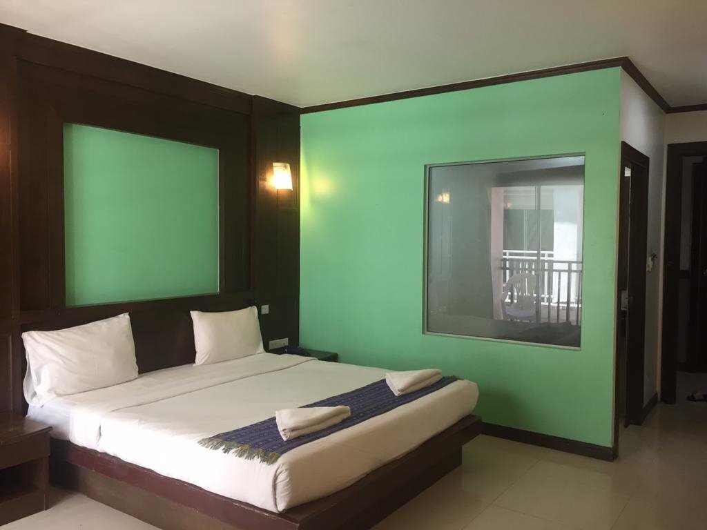 Zdjęcia YK Patong Resort 3*