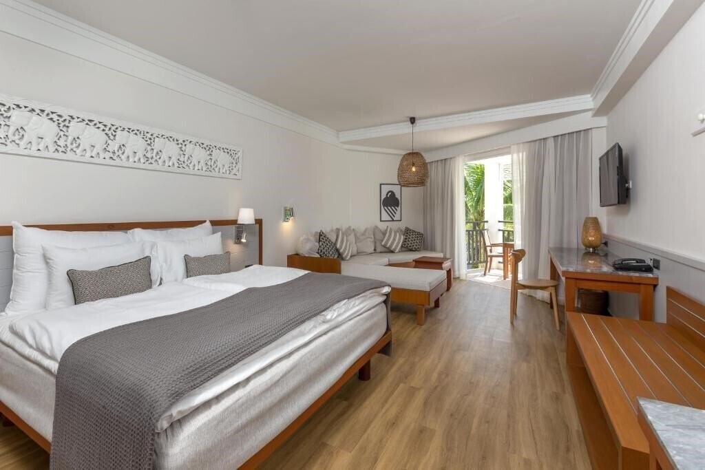 Изображение Sunwing Resort Bangtao Beach 4*