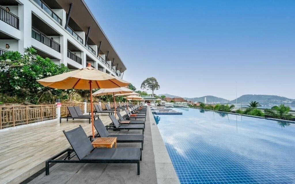 Отель Andamantra Resort & Villa Phuket (ex. Centara Blue Marine Resort) 4*