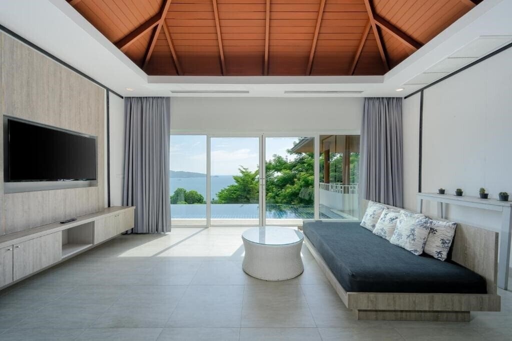 Фотография Andamantra Resort & Villa Phuket (ex. Centara Blue Marine Resort) 4*