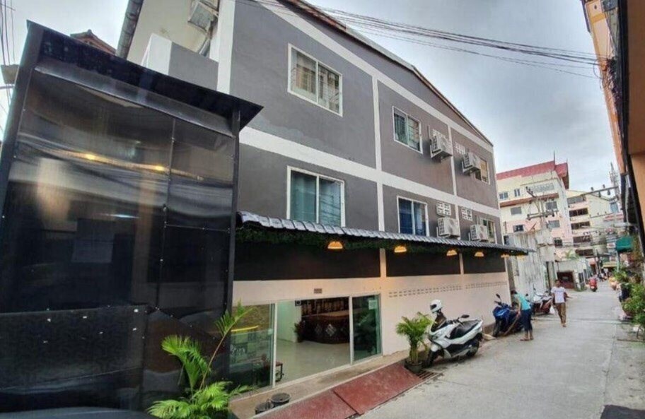 Готель Comfort Inn Patong 3*