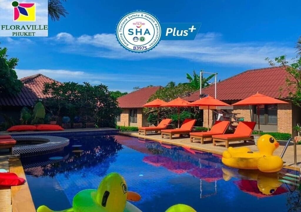 Готель Floraville Phuket Resort 3*