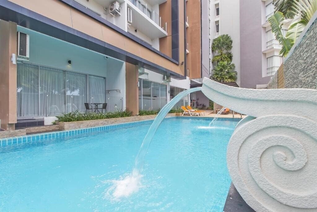 Obraz Chic Condotel Karon 4*