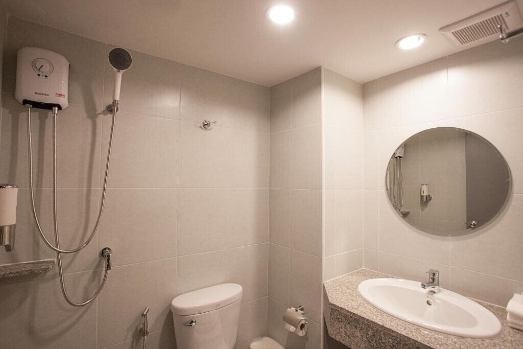 Zdjęcie Recenta Express Phuket Town 3*