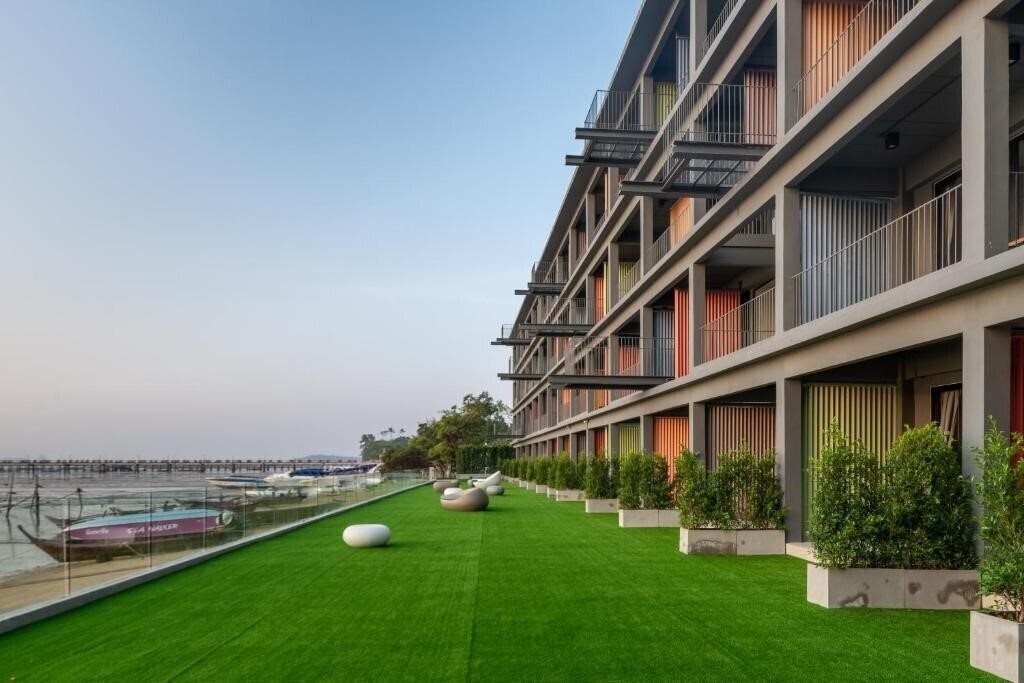 Obraz Arch 39 Beach Front Phuket 3*