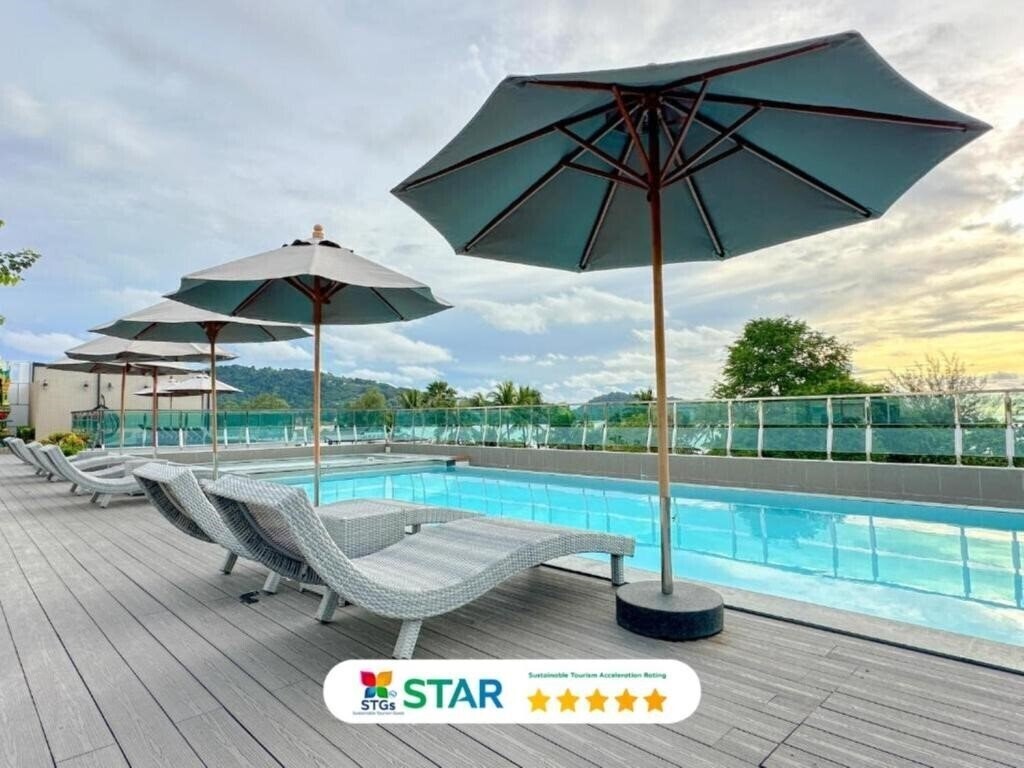 Zdjęcie Clarion Hotel Patong Beach 4*