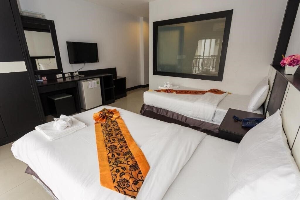Фото Star House Patong 3*