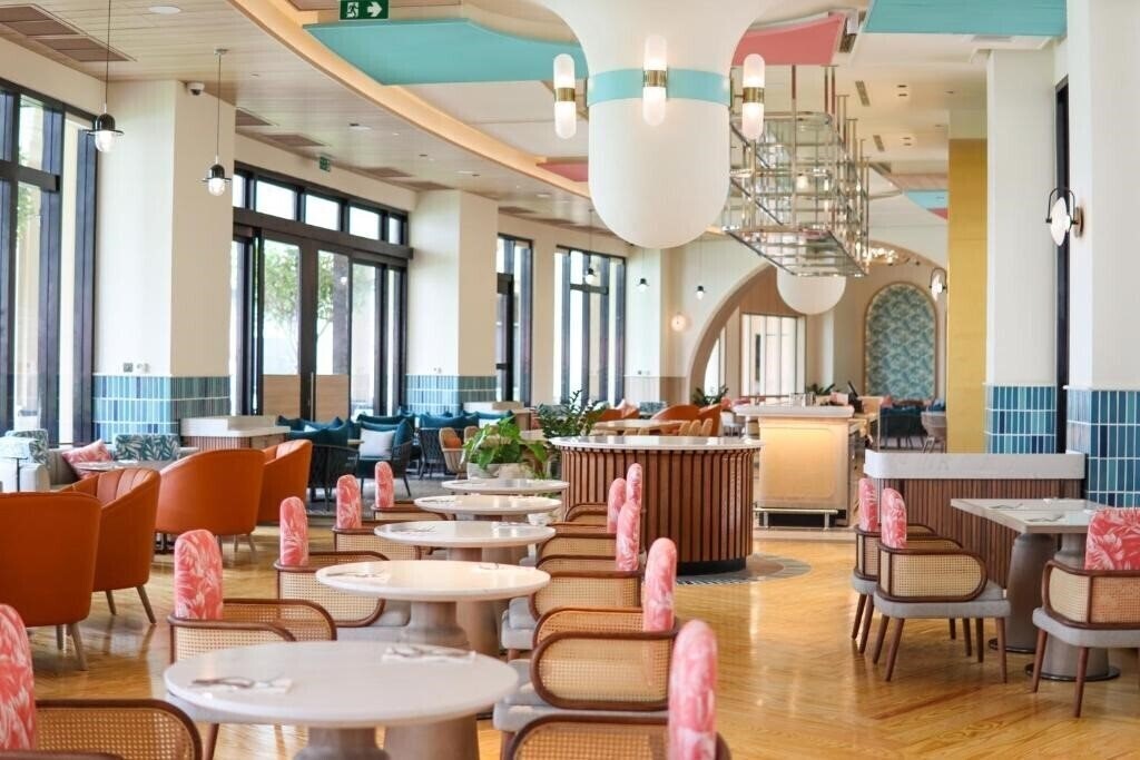 Zdjęcie M Social Hotel Phuket 5*