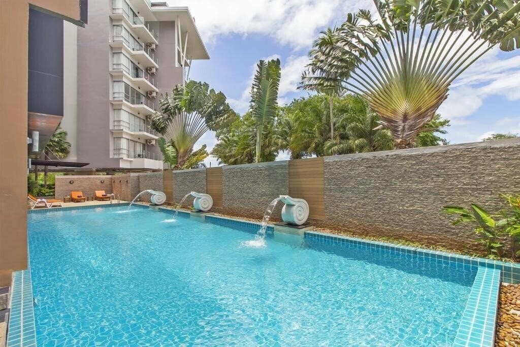 Hotel Chic Condominium 2*