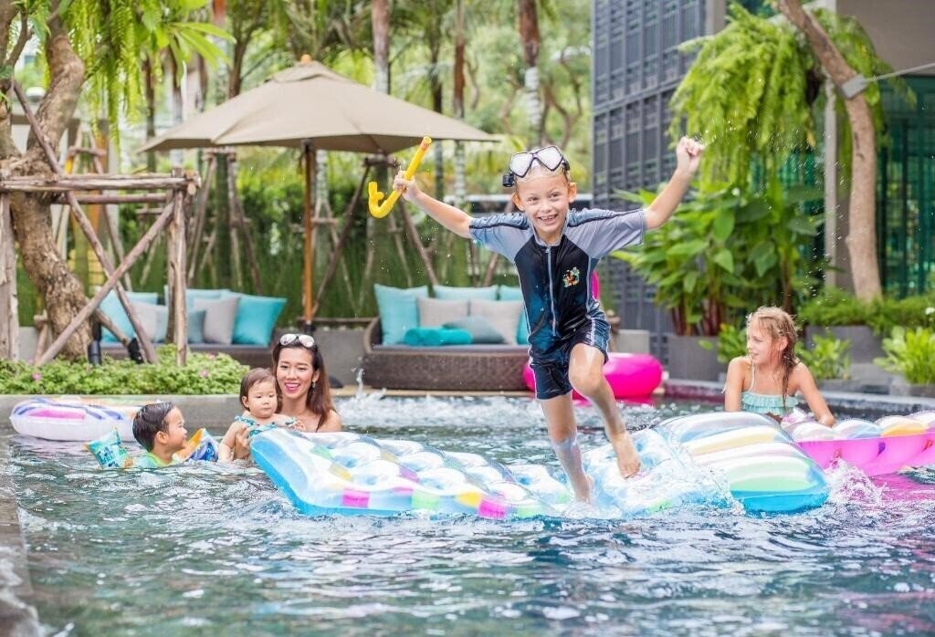 Фотография Fusion Suites Phuket Patong 4*