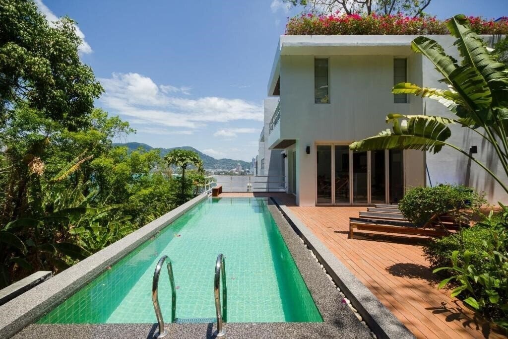 Zdjęcie Jirana Hotel Patong 5*