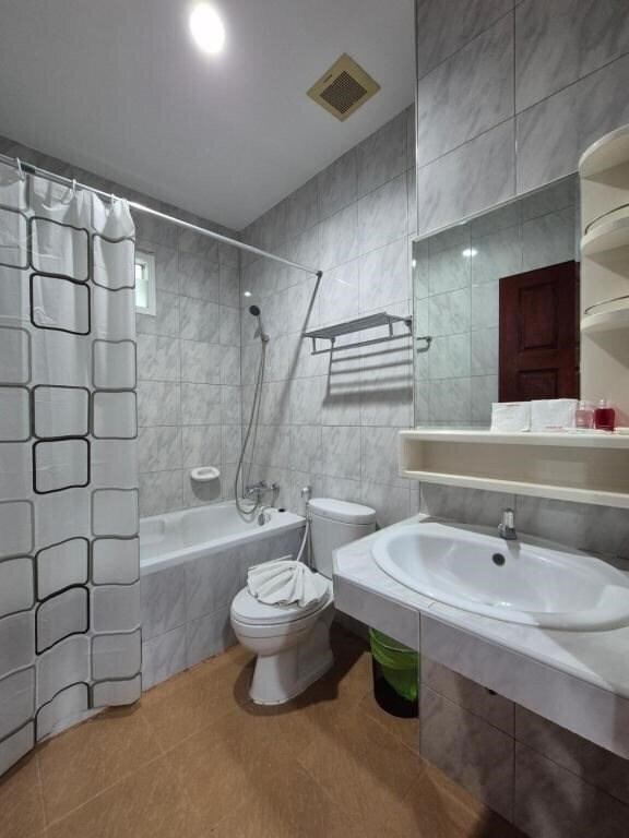 Zdjęcie New Forest Patong 3*