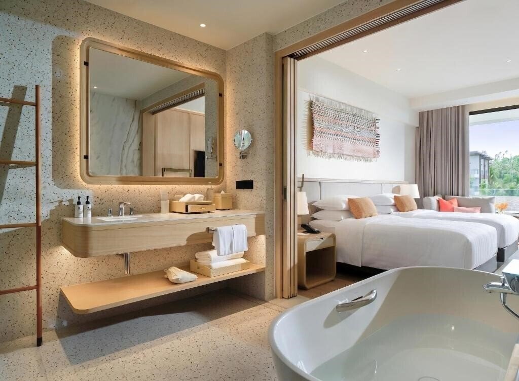Zdjęcie Chatrium Phuket Rawai 5*