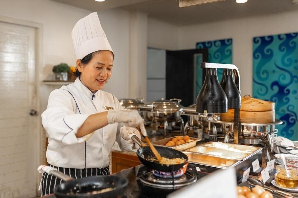 Zdjęcie Centara Kata Resort 4*