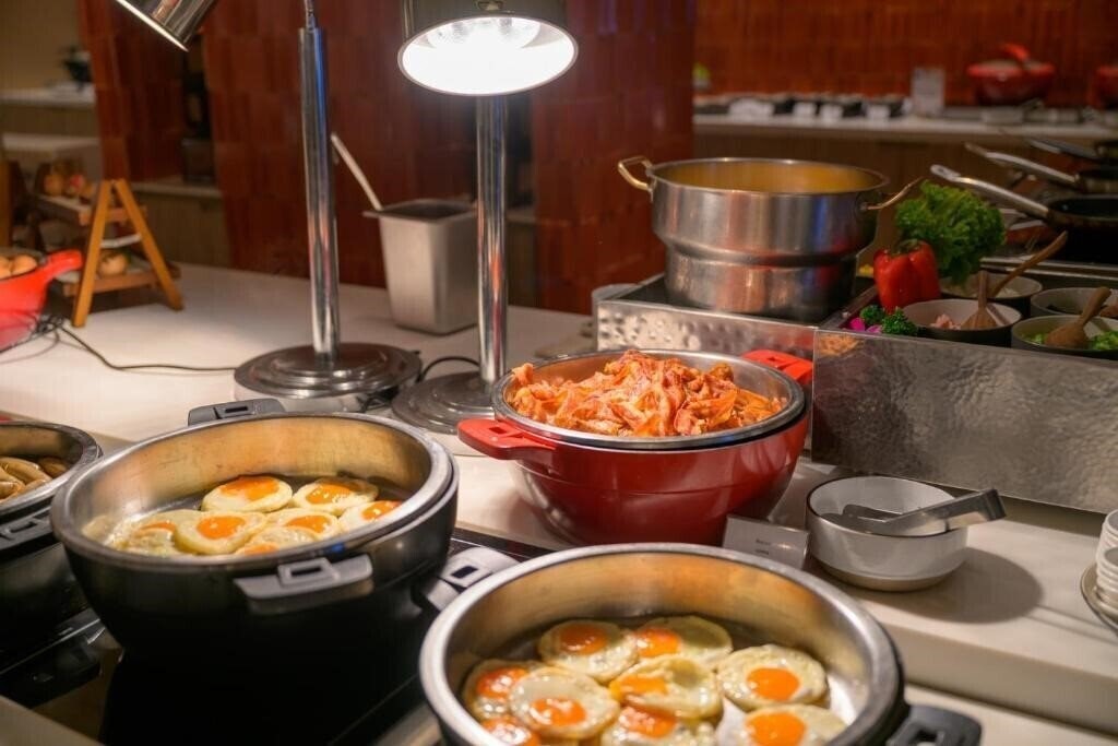 Zdjęcie Centara Karon Resort Phuket 4*