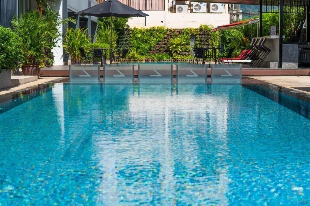 Zdjęcie Lantern Resort Patong (THE) 4*
